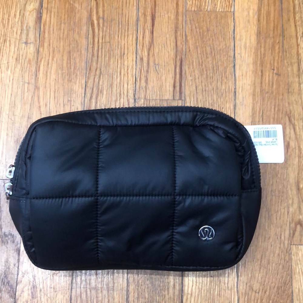 Lululemon Quilted Grid Belt Bag Hand Warmer